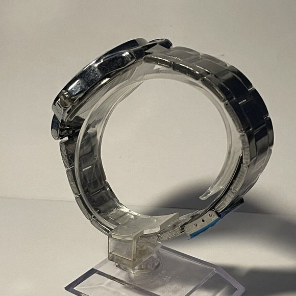 New York Yankees LOGO Stainless Steel Watch NEW Wh - Picture 5 of 9